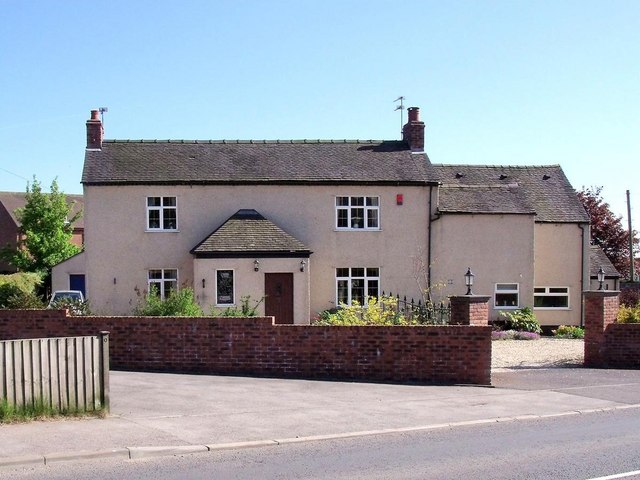 Lion & Hounds, Kingsley Holt Lion & Hounds, Kingsley Holt