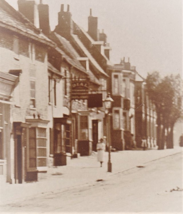 The Dial, Brandon