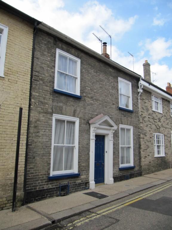 Golden Lion, Bury St Edmunds Golden Lion, Bury St Edmunds