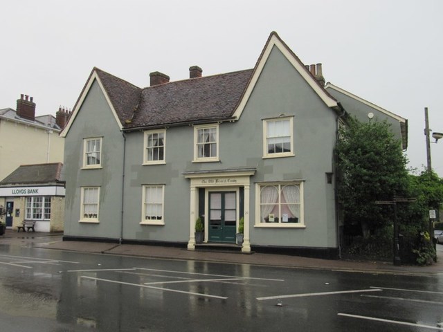 Bear & Crown, Clare