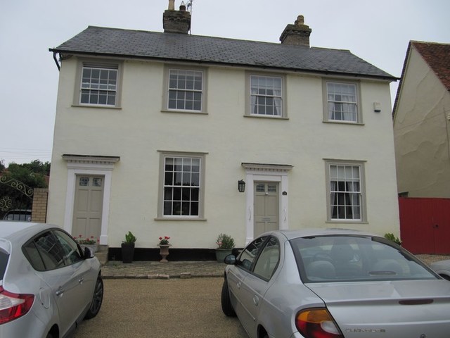 Clare Hotel, Clare