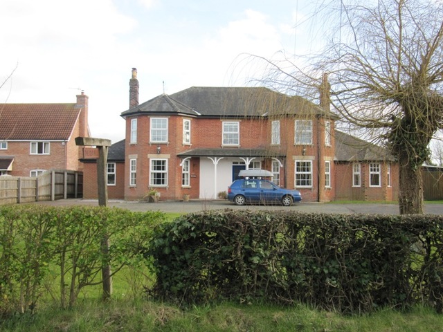 The Bell, Crowfield