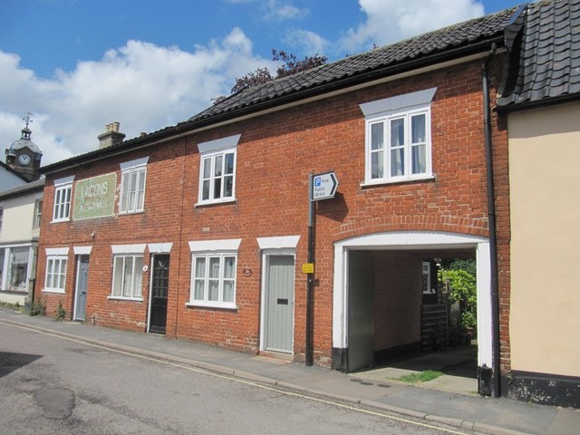 Kings Head, Eye