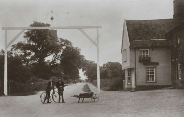 The Magpie, Little Stonham