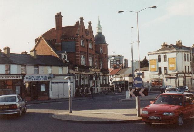 Leslie Arms, Croydon