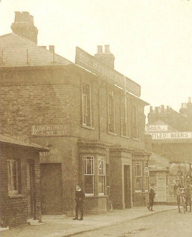 Railway Hotel, Egham