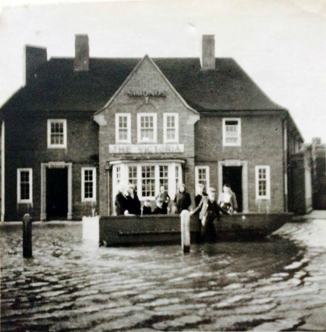 The Victoria, Egham