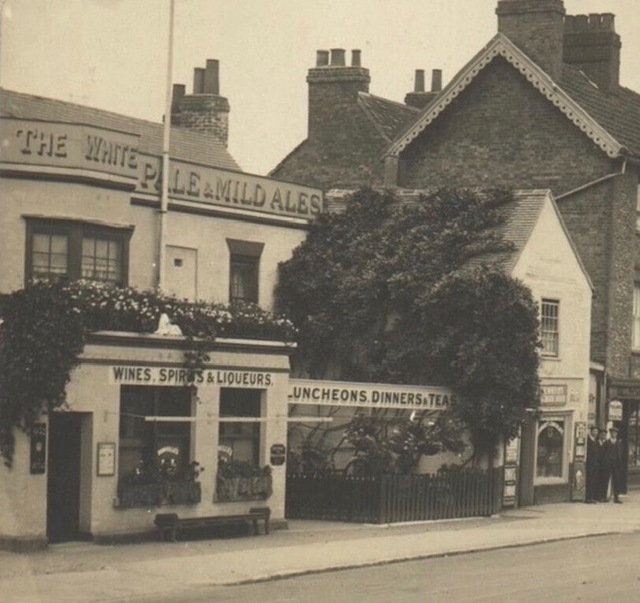 White Lion, Esher White Lion, Esher