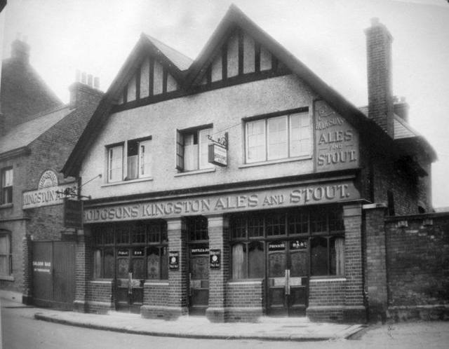 The Rowbarge, Kingston Upon Thames The Rowbarge, Kingston Upon Thames