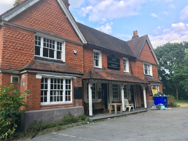 Robin Hood, Knaphill