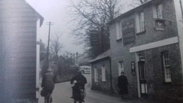 Happy Home, Lower Bourne Happy Home, Lower Bourne