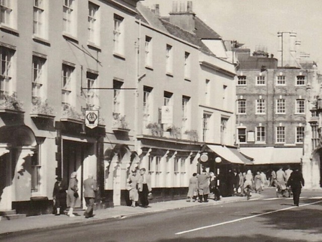 Dolphin Hotel, Chichester