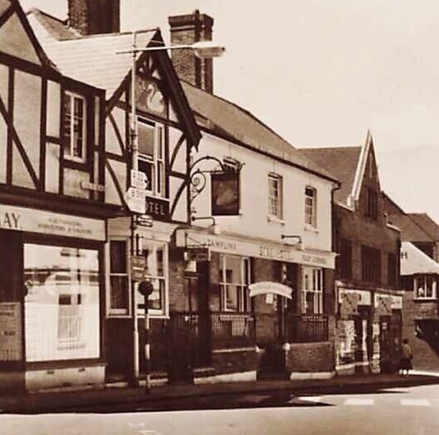 The Swan, East Grinstead The Swan, East Grinstead