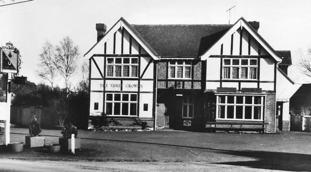 Three Crowns, Watersfield Three Crowns, Watersfield