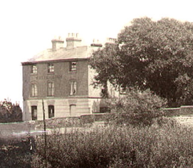 White Lion, Bidford