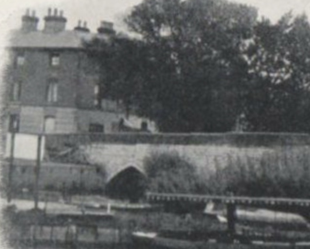 White Lion, Bidford