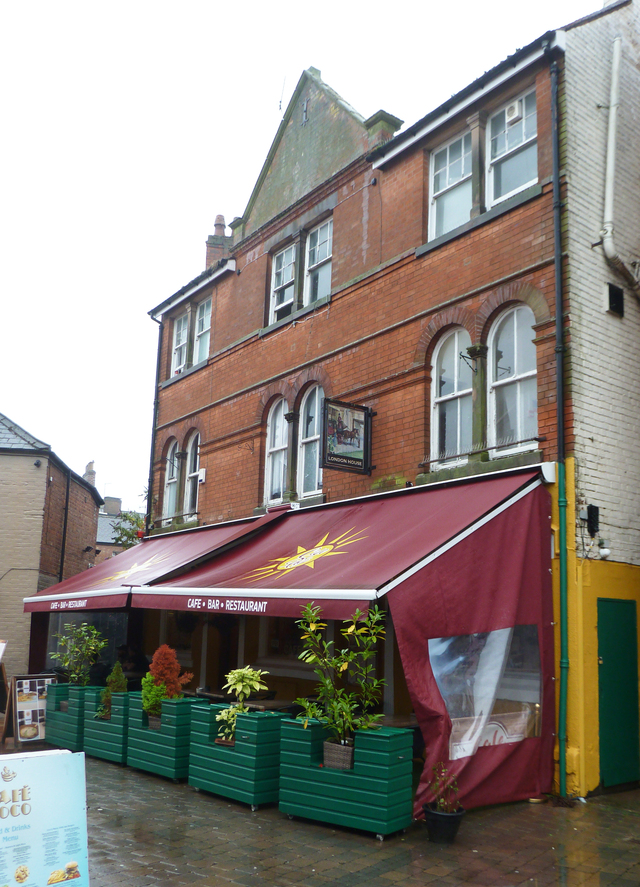 London House, Rugby