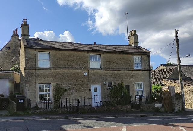 Red Lion, Atworth