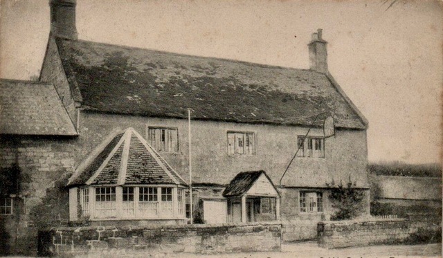 Cross Keys, Fovant