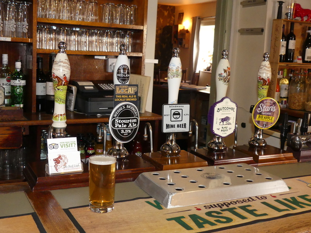 Red Lion, Kilmington