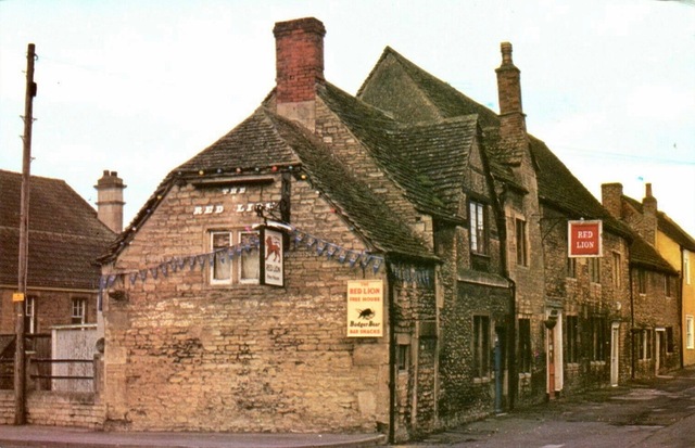 Red Lion, Melksham