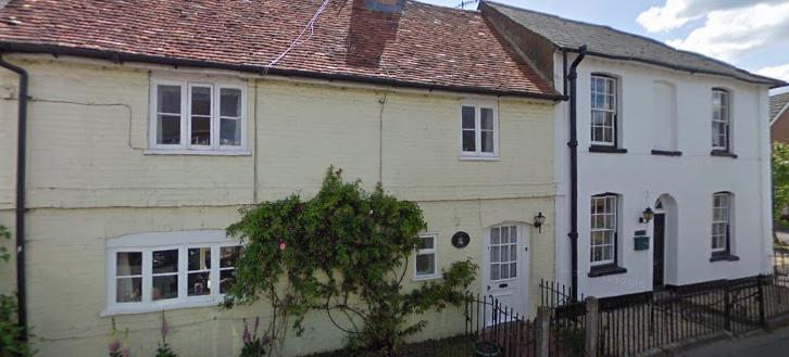 The Bell, Quidhampton
