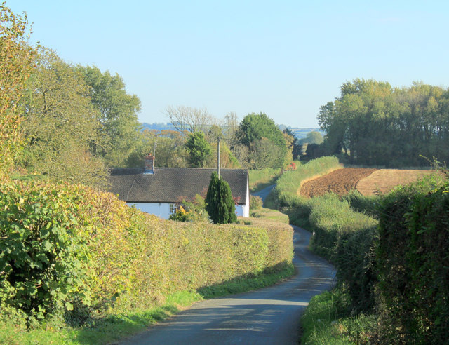Red Lion, Tockenham