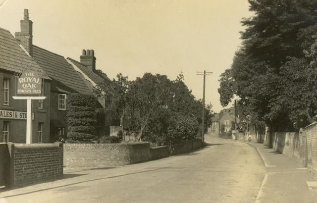 Royal Oak, Worton Royal Oak, Worton