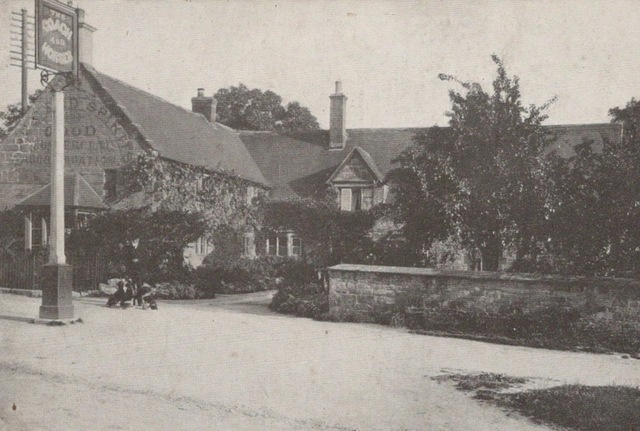 Coach & Horses, Broadway