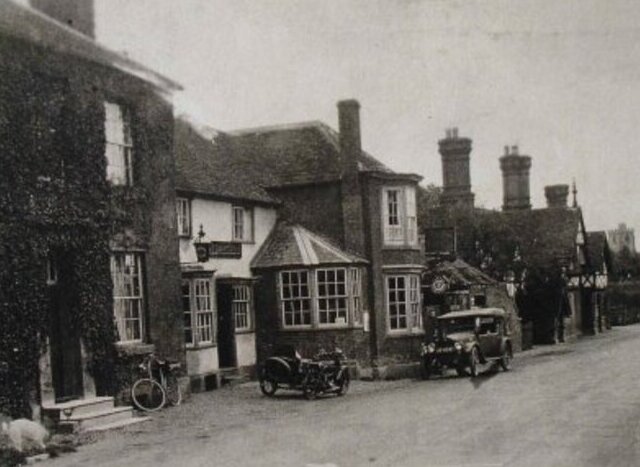 Boars Head, Severn Stoke