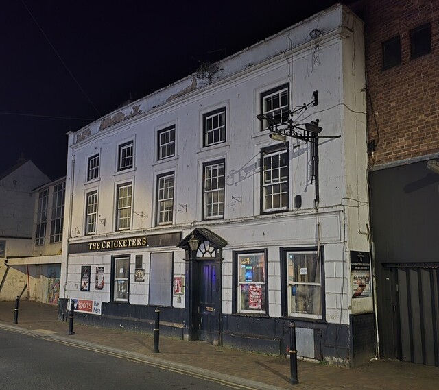 The Cricketers, Worcester