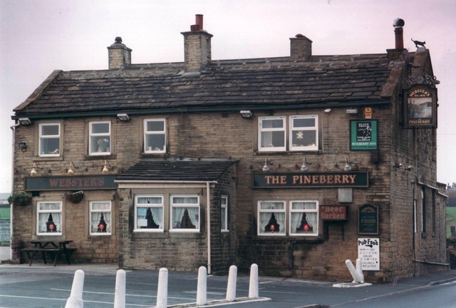 Pineberry Inn, Bradford, BD13 Pineberry Inn, Bradford, BD13