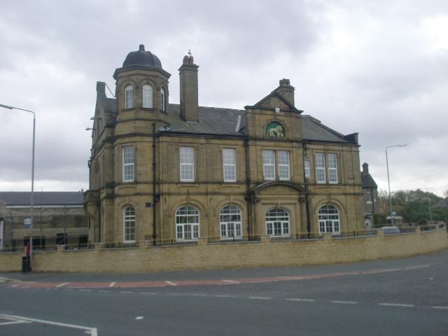 Golden Lion, Halifax Golden Lion, Halifax