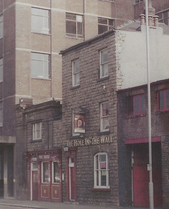 Hole In The Wall, Sheffield, S4 Hole In The Wall, Sheffield, S4